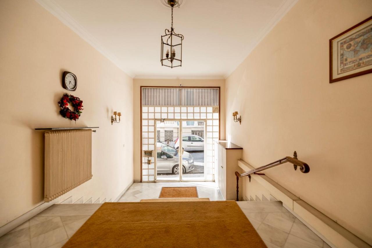 Cozy Apartment In Kolonaki Athens - Sleeps 5 Exterior foto